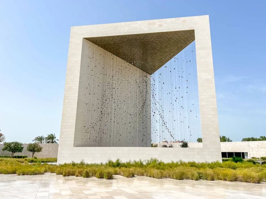 El Monumento al Fundador que ver y hacer en abu dhabi