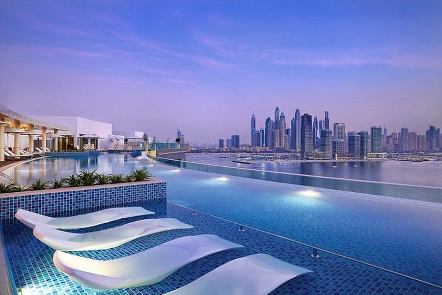El NH Collection Dubai The Palm