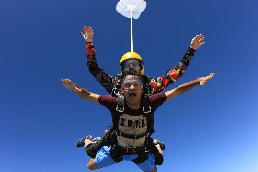 paracaidismo en dubai 5