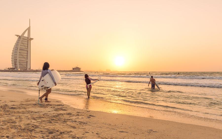 playa atardecer dubai